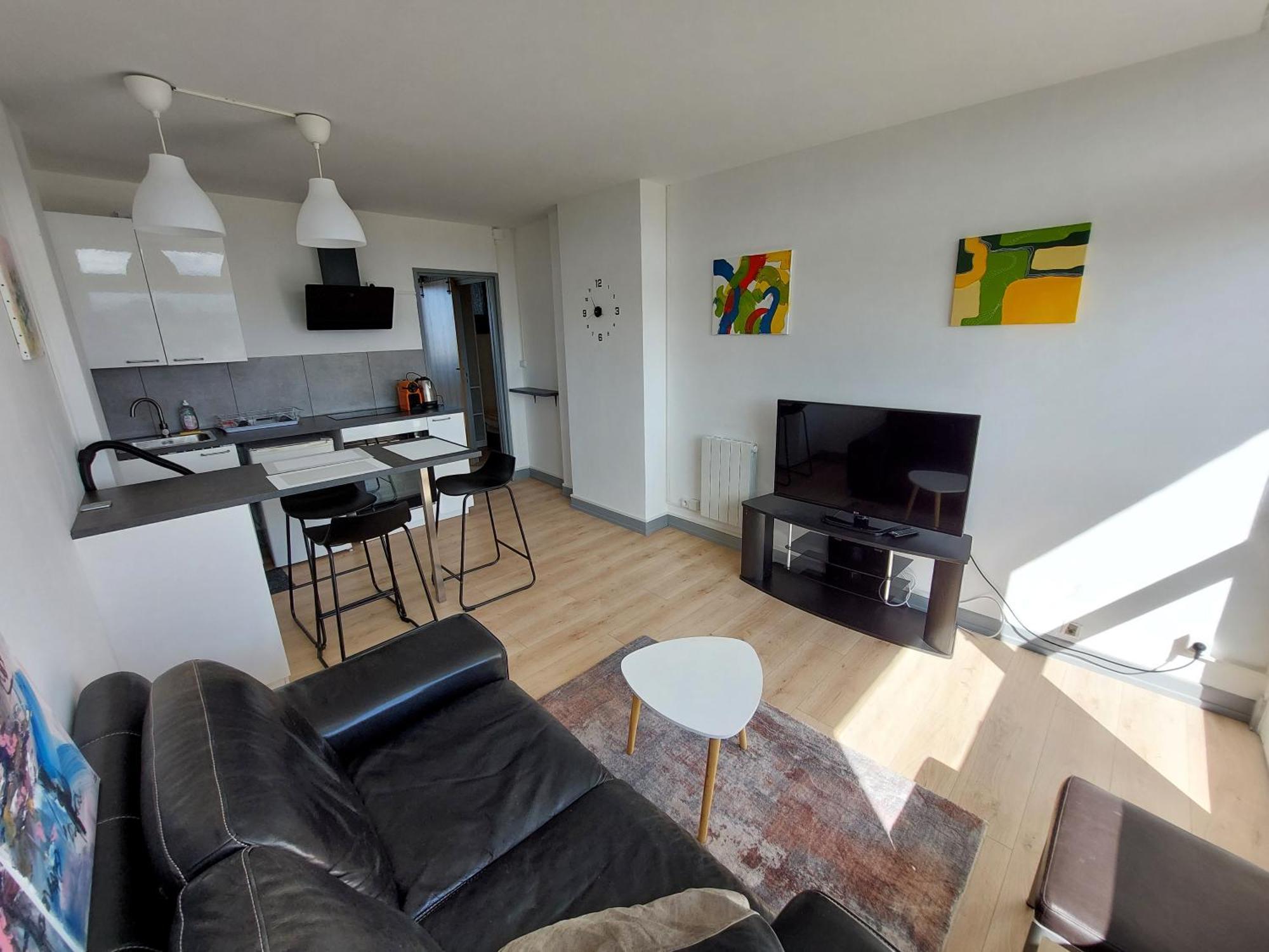 Apartament Le Voltaire - T2 Neuf Face Pyrenees Tarbes Zewnętrze zdjęcie